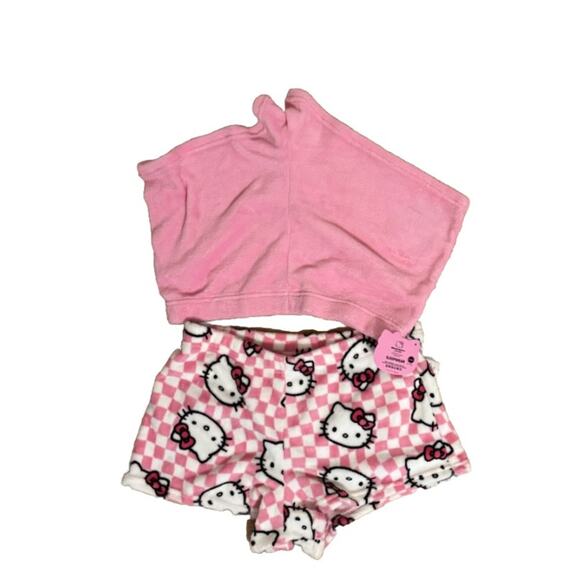 NWT - Hello Kitty - 2 Pack Fleece Shorts - Picture 2 of 6